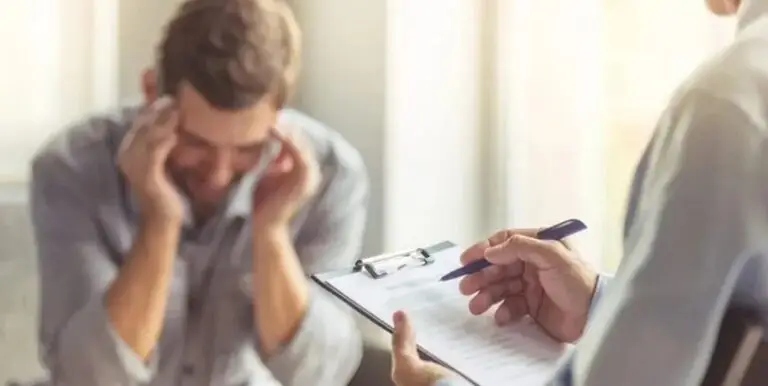Can Bipolar Depression Develop in Your 30s?